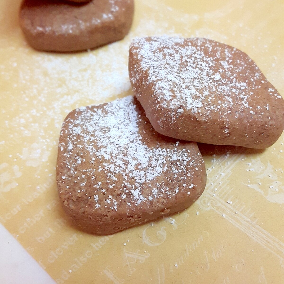 電子レンジで アーモンドチョコクッキー レシピ 作り方 By Acchan66 楽天レシピ 電子レンジで アーモンドチョコクッキー レシピ 作り方 By Acchan66 楽天レシピ